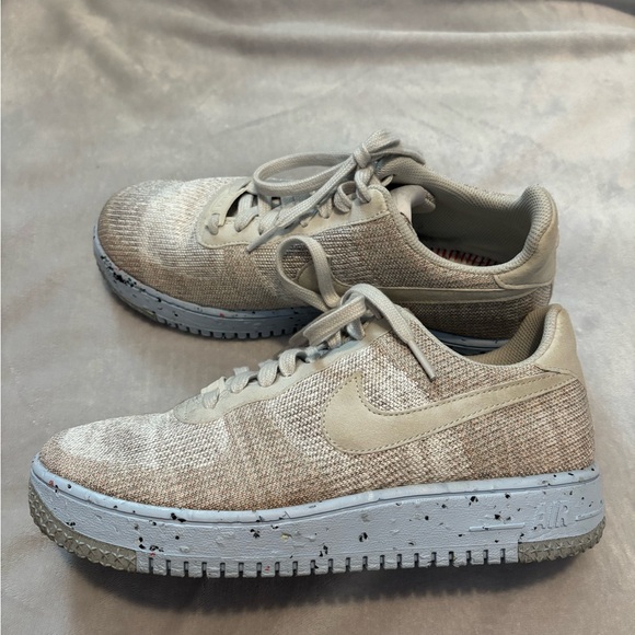 Nike Air Force 1 - Picture 1 of 5